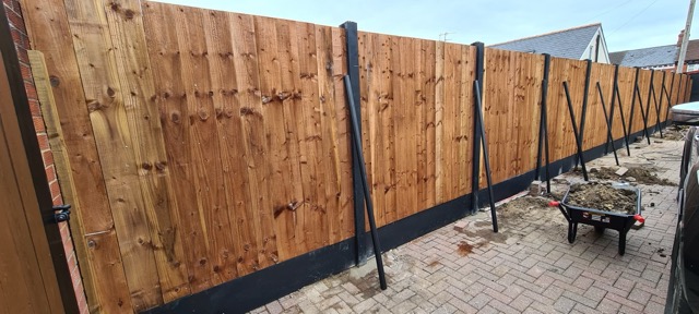 /images/services/fencing24.jpeg