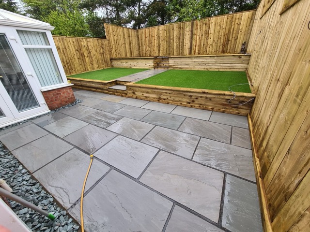 /images/services/landscaping2.jpeg